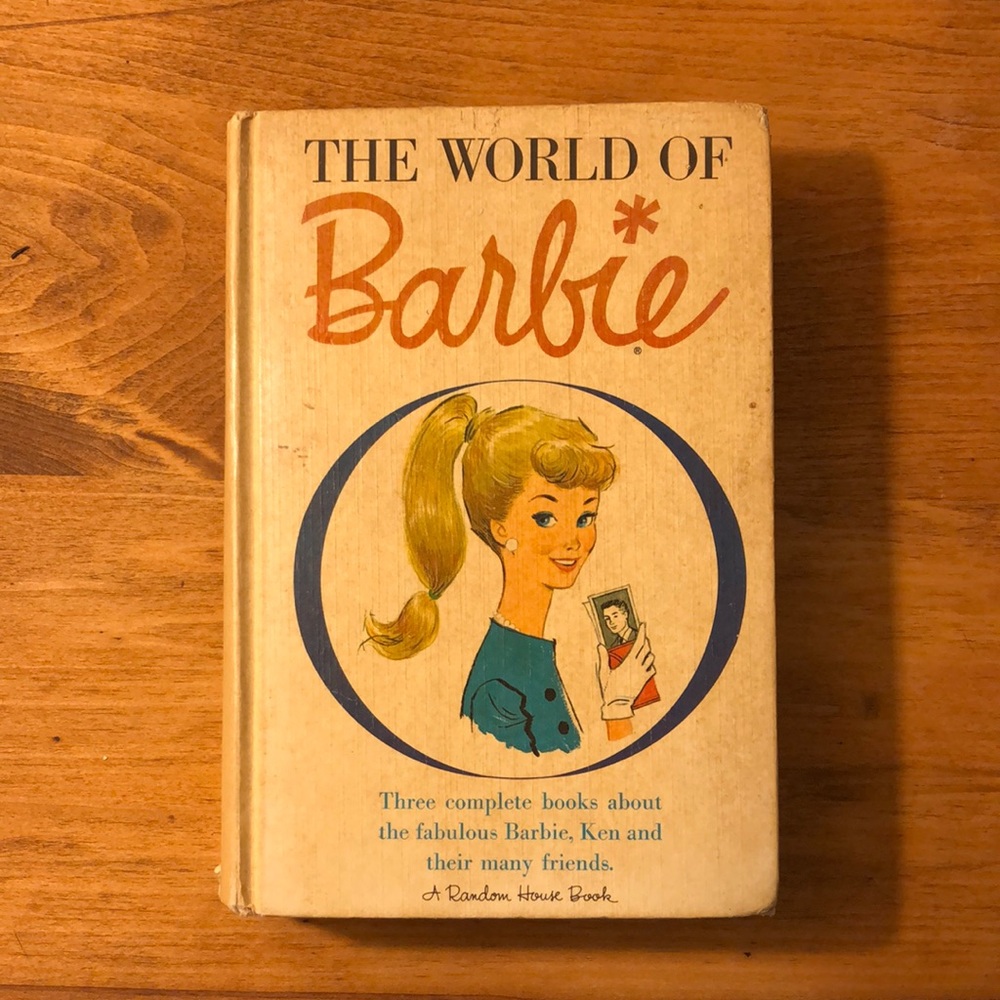 Vintage 1962 The World of Barbie Book 🌸💖💕
